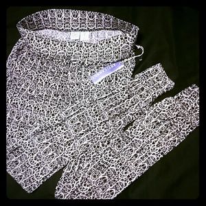 Artisan NY Boho soft strechy pants